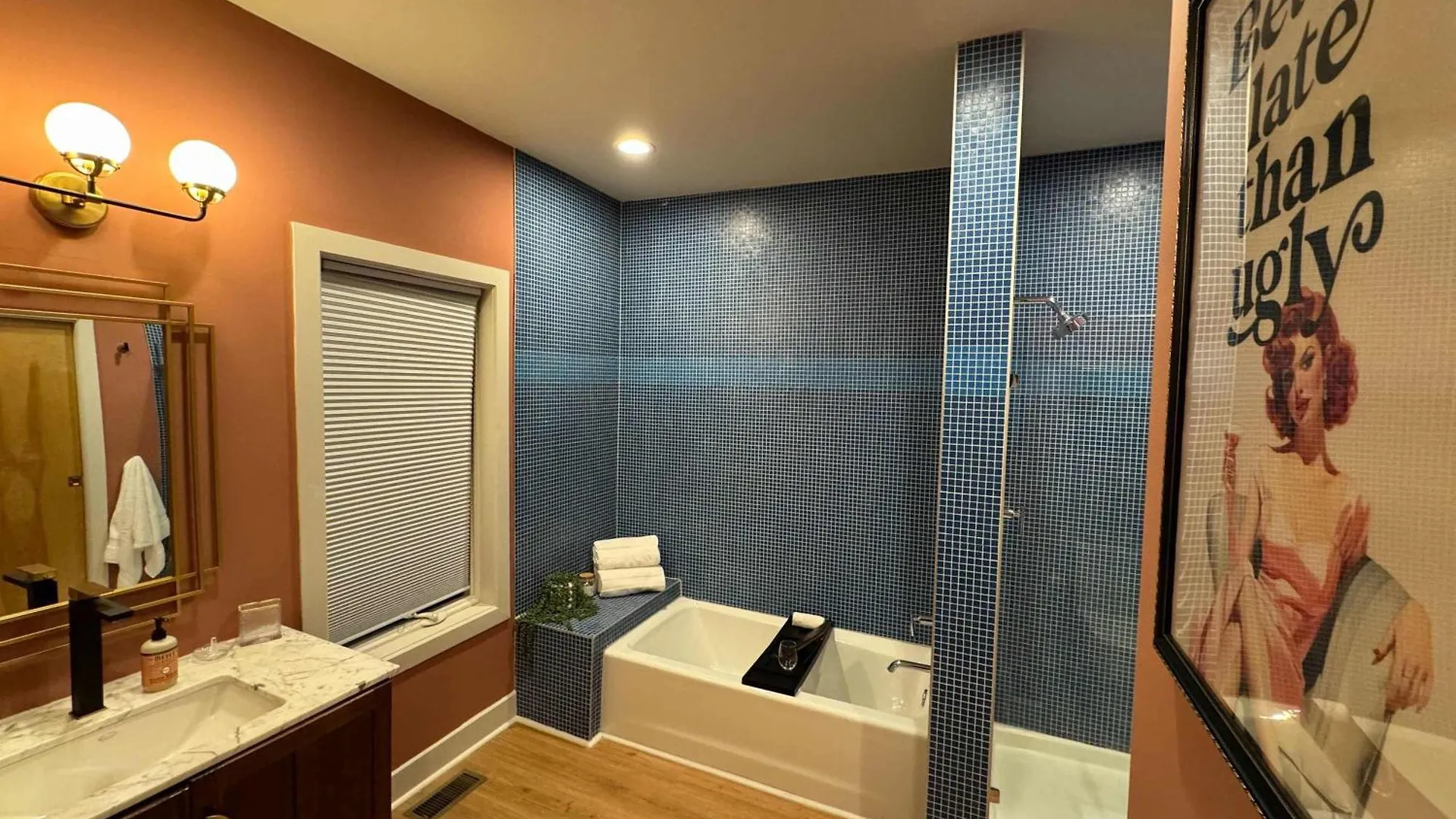 Apartment Modern Condo In The Vibrant Nulu District Louisville USA