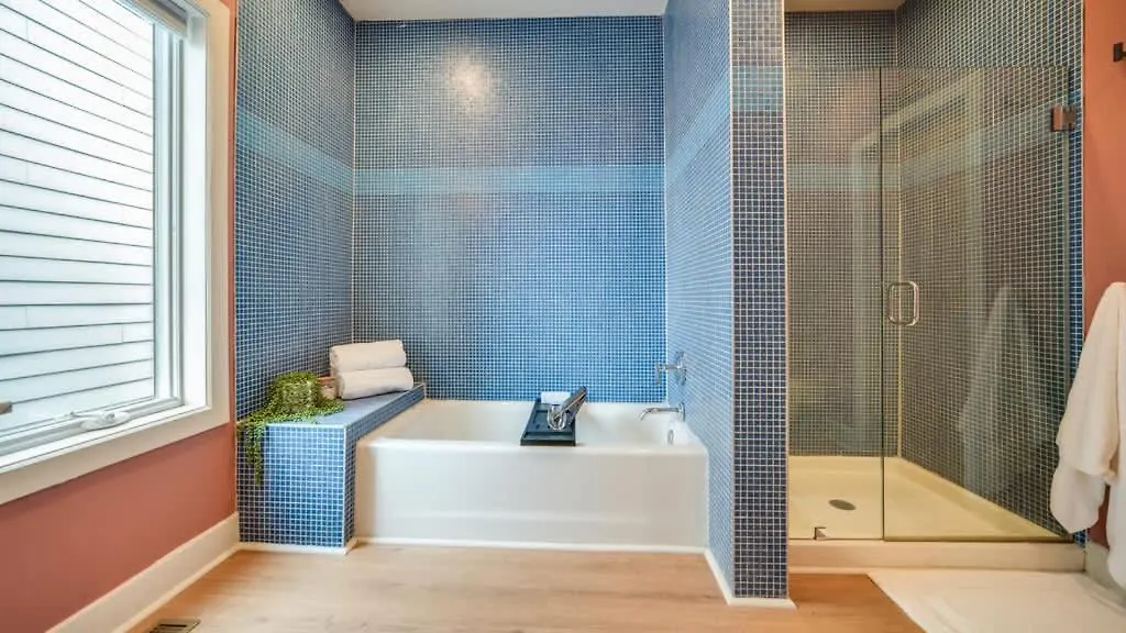 Apartment Modern Condo In The Vibrant Nulu District Louisville